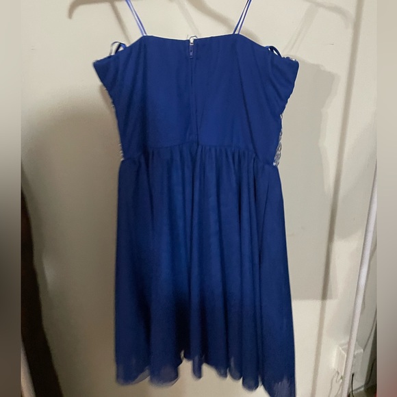 Sparking Top with Blue Bottom Dress - Picture 3 of 4